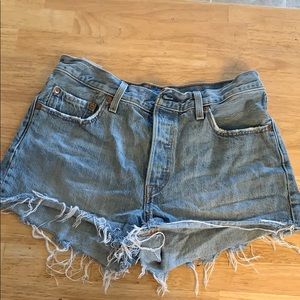 Levi jean shorts